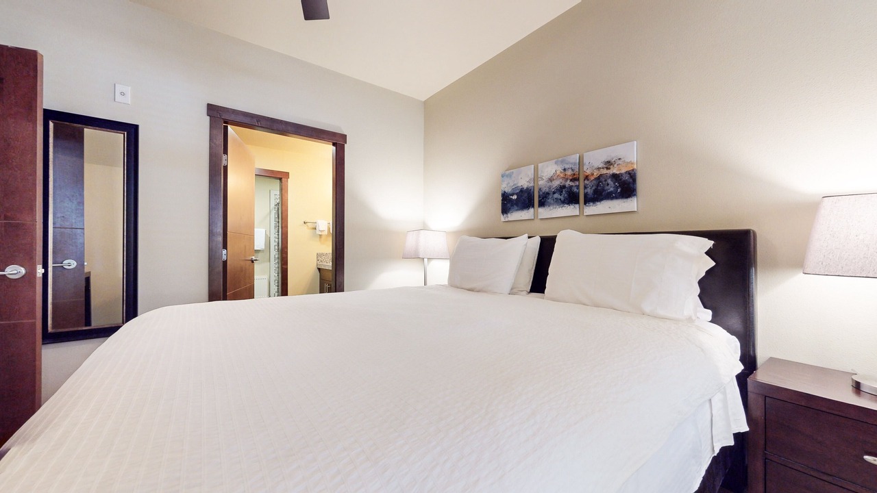 Photo of Bedroom in Mammoth Lakes