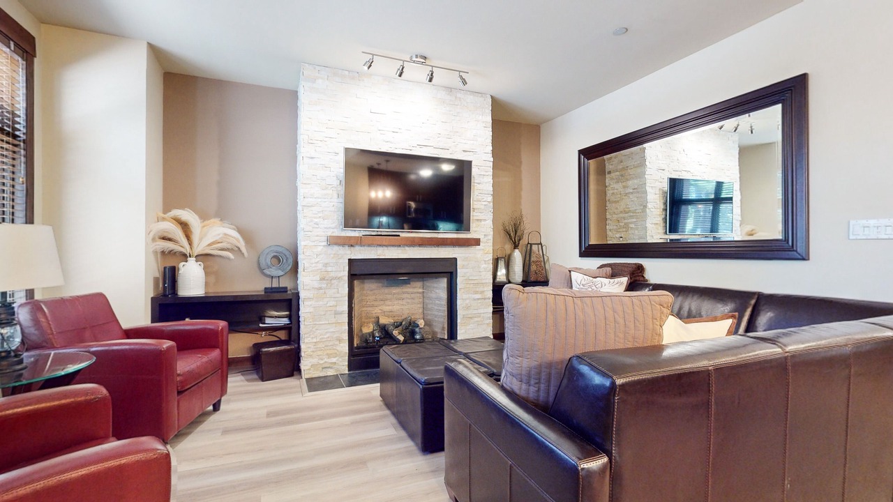 Photo of Livingroom in Mammoth Lakes