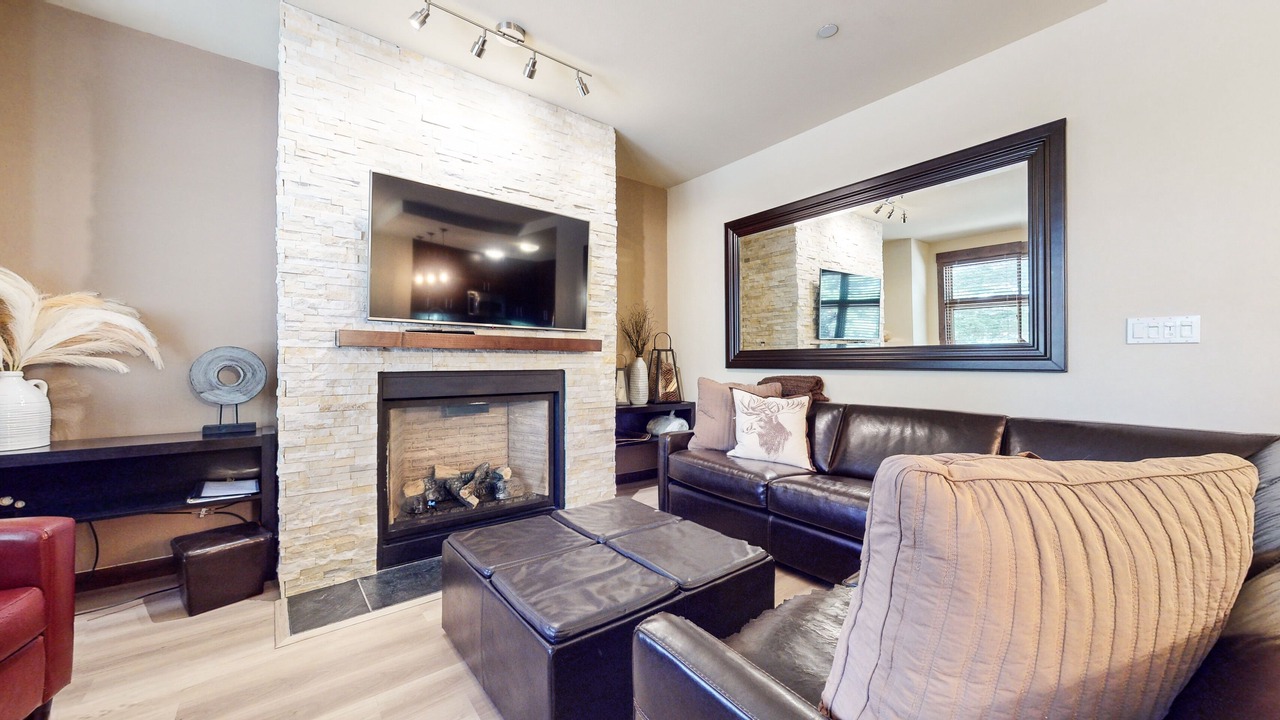 Photo of Livingroom in Mammoth Lakes