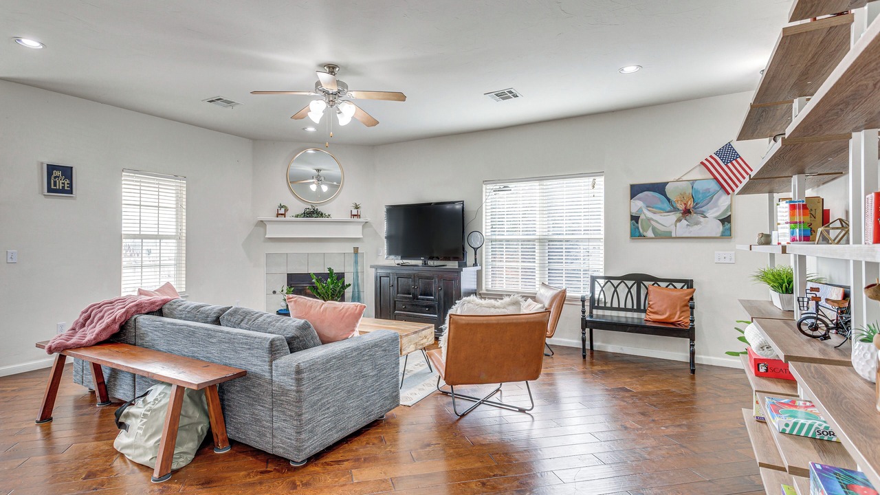 Photo of Livingroom in Oklahoma City