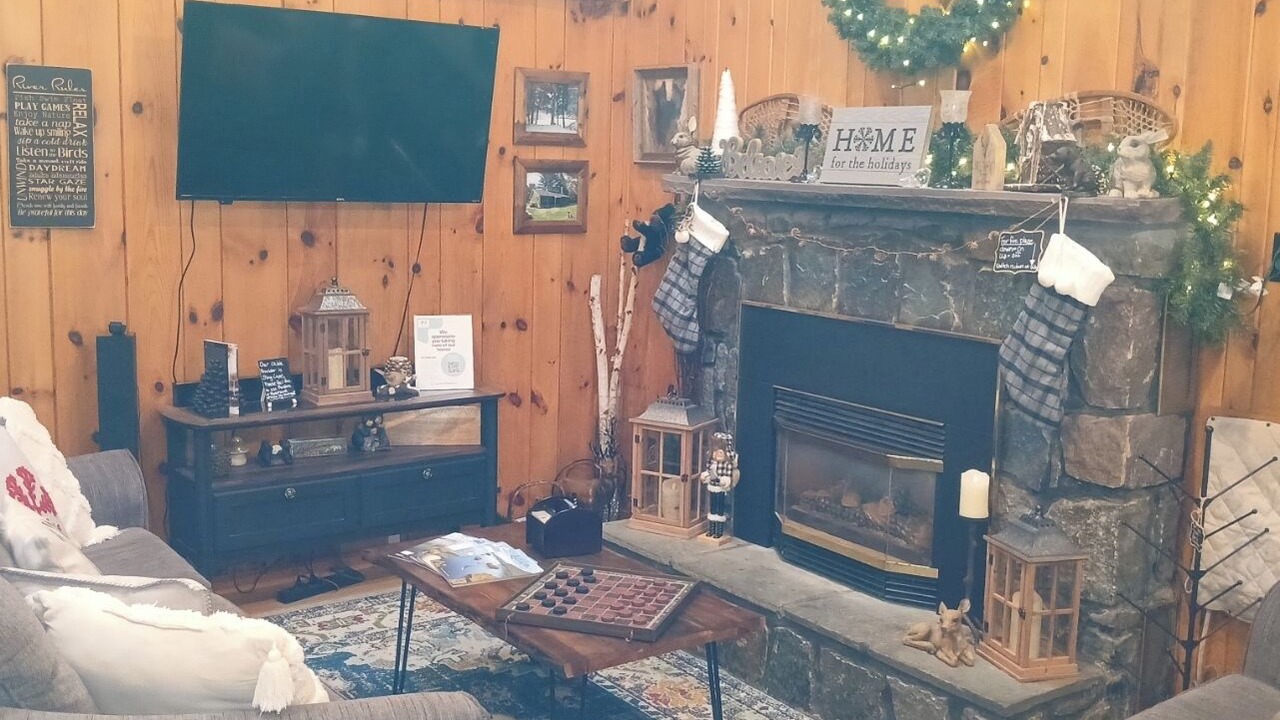 Photo of Livingroom in Warrensburg