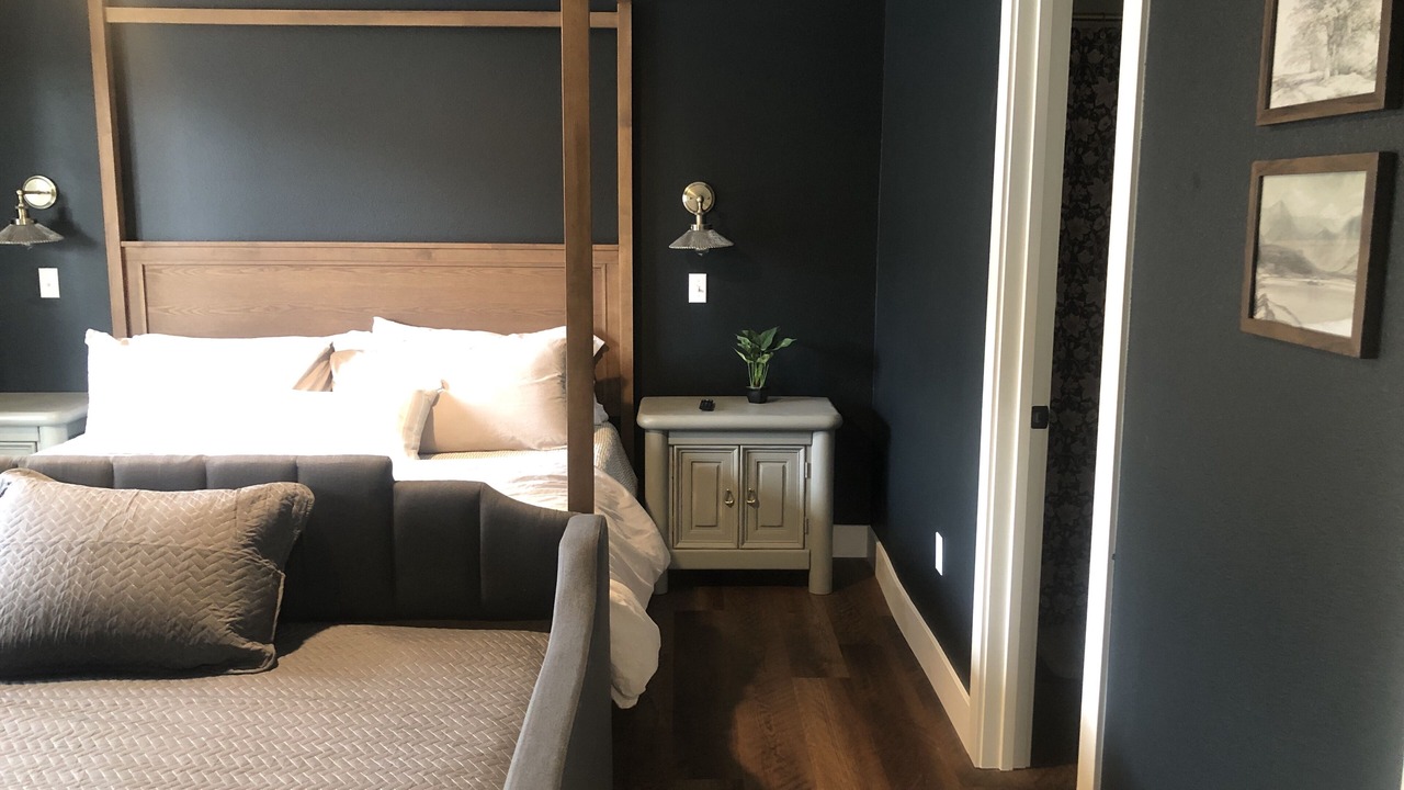 Photo of Bedroom in Hollister