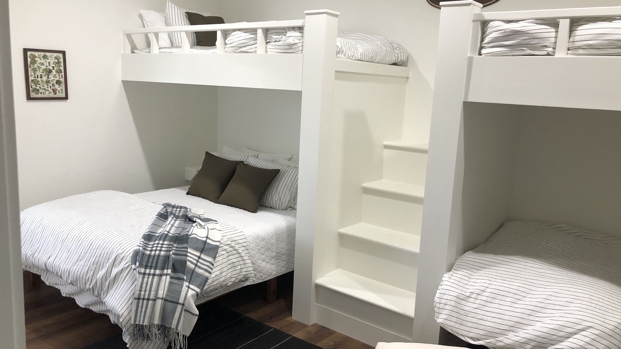 Photo of Bedroom in Hollister
