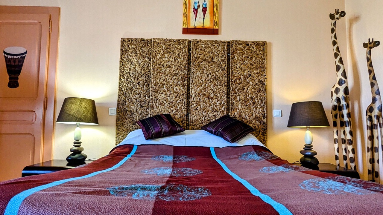 Photo of Bedroom in Mecrin
