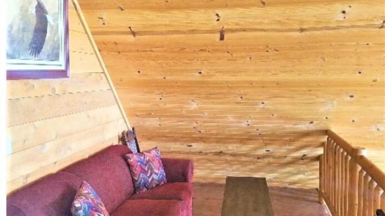 Photo of Livingroom in Bass Lake