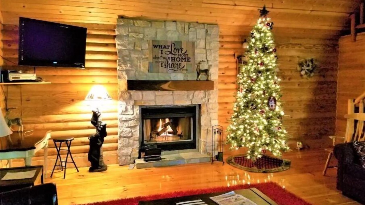 Photo of Livingroom in Bass Lake