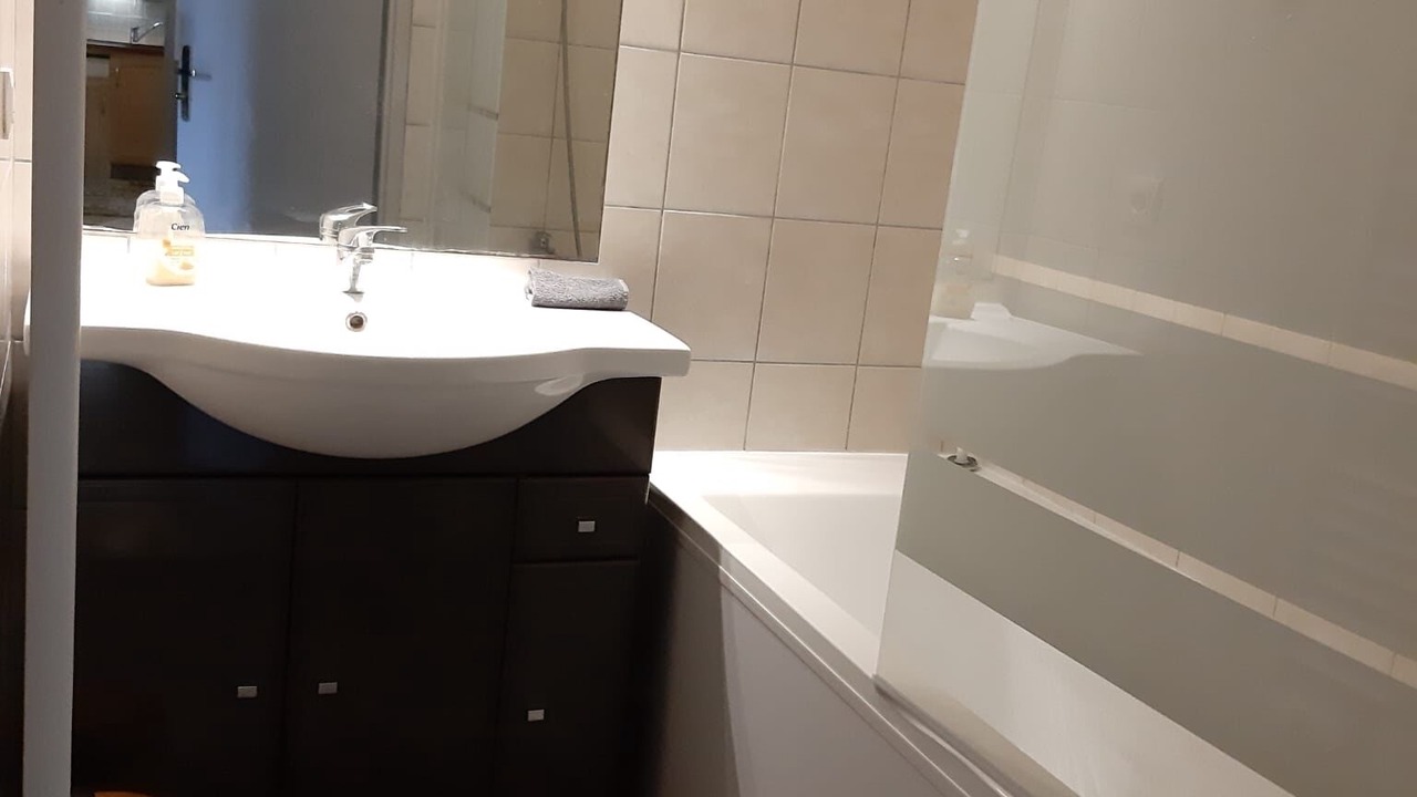 Photo of Bathroom in Chessy