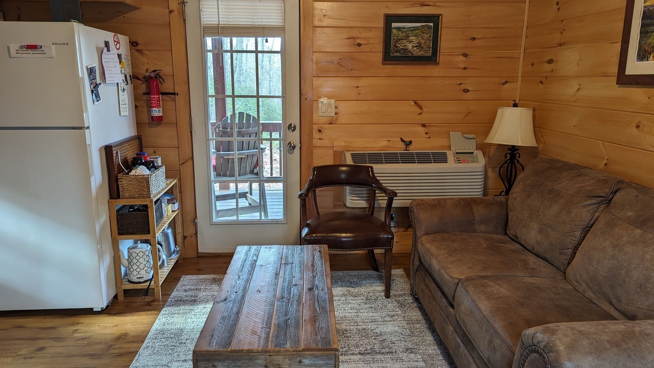 Photo of Livingroom in Schuyler
