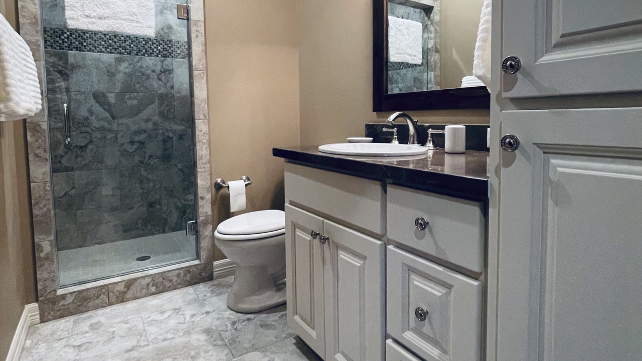 Photo of Bathroom in Spicewood