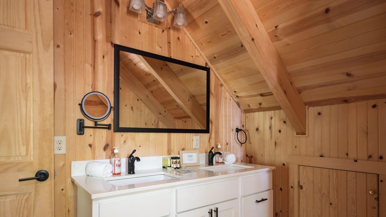 Photo of Bathroom in Saugatuck