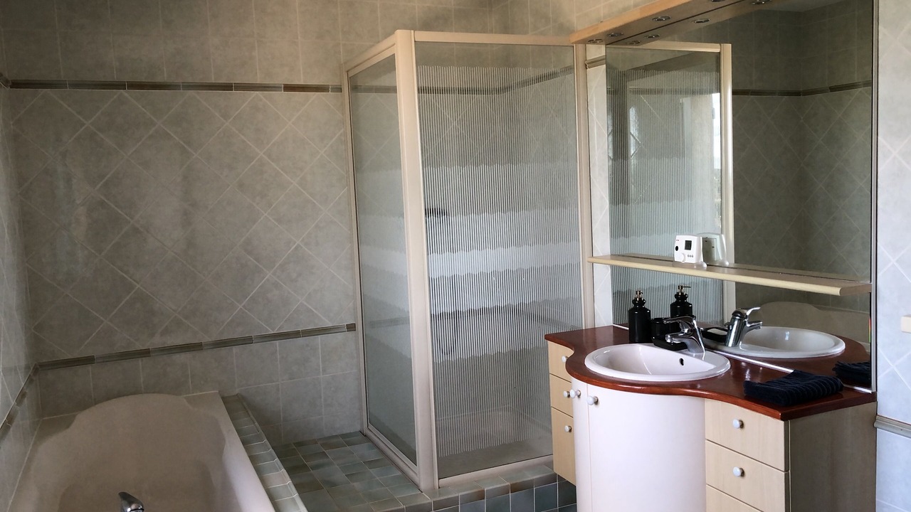 Photo of Bathroom in Combaillaux