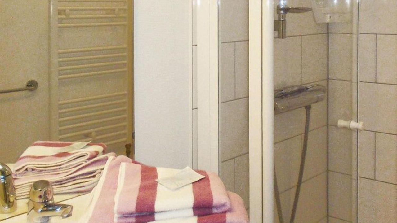 Photo of Bathroom in Saales