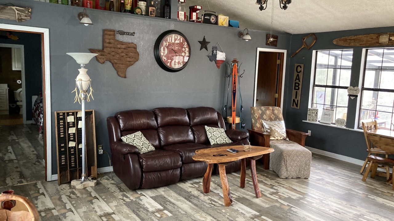 Photo of Bedroom in Flint Creek