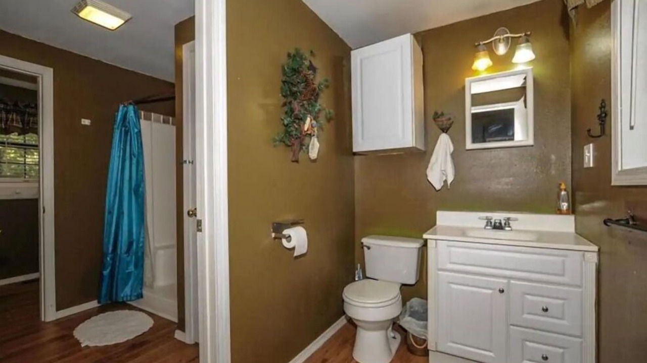 Photo of Bathroom in Flint Creek