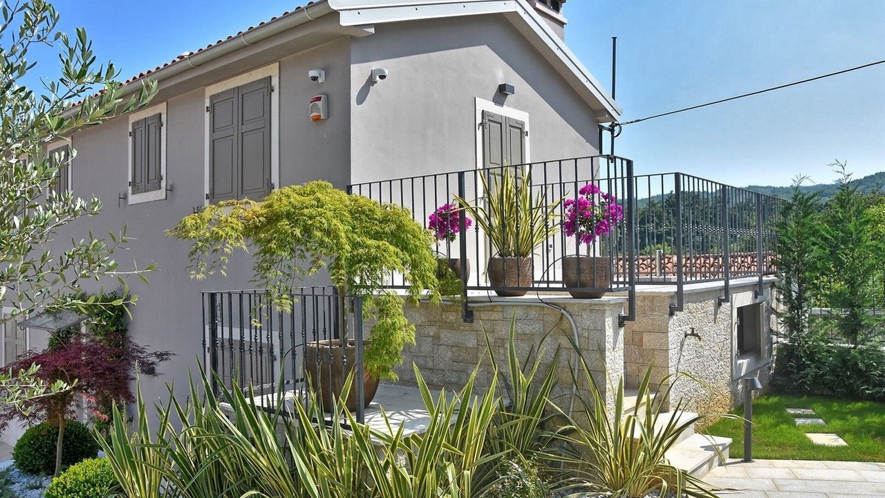 Photo of Outdoor in Krbune