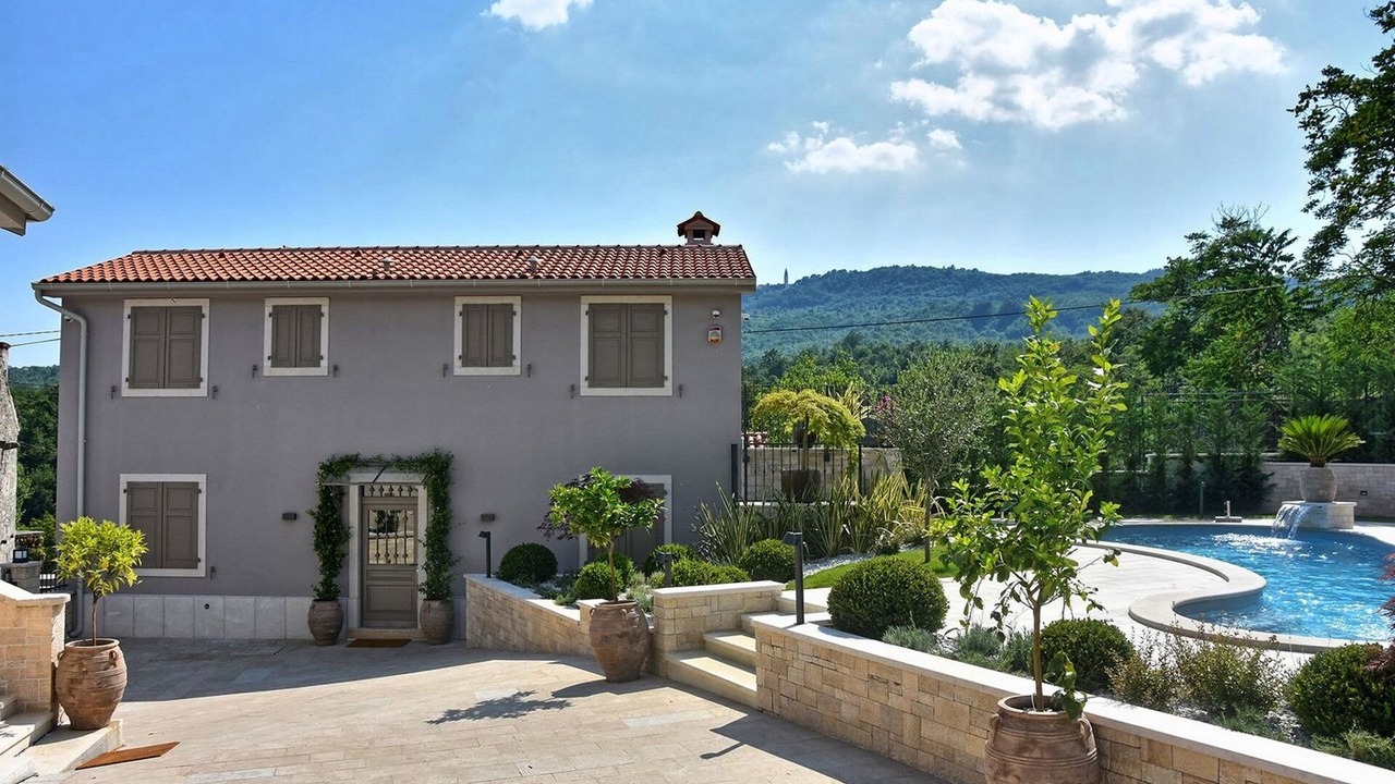 Photo of Outdoor in Krbune