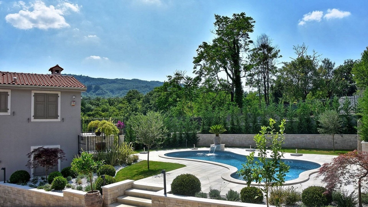 Photo of Outdoor in Krbune