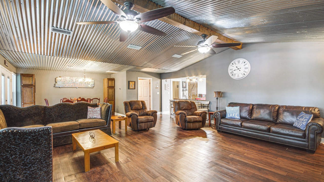 Photo of Livingroom in Ferriday