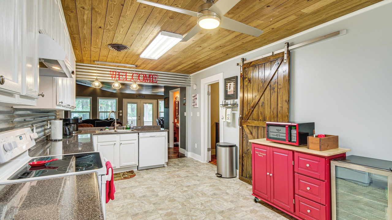 Photo of Kitchen in Ferriday