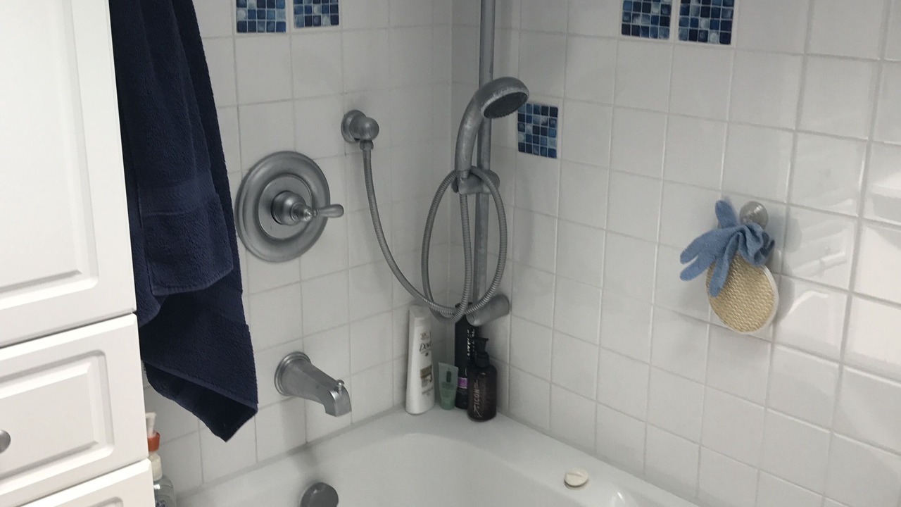 Photo of Bathroom in The Beaches