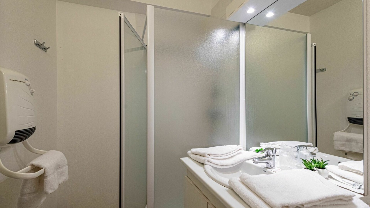 Photo of Bathroom in Saumur