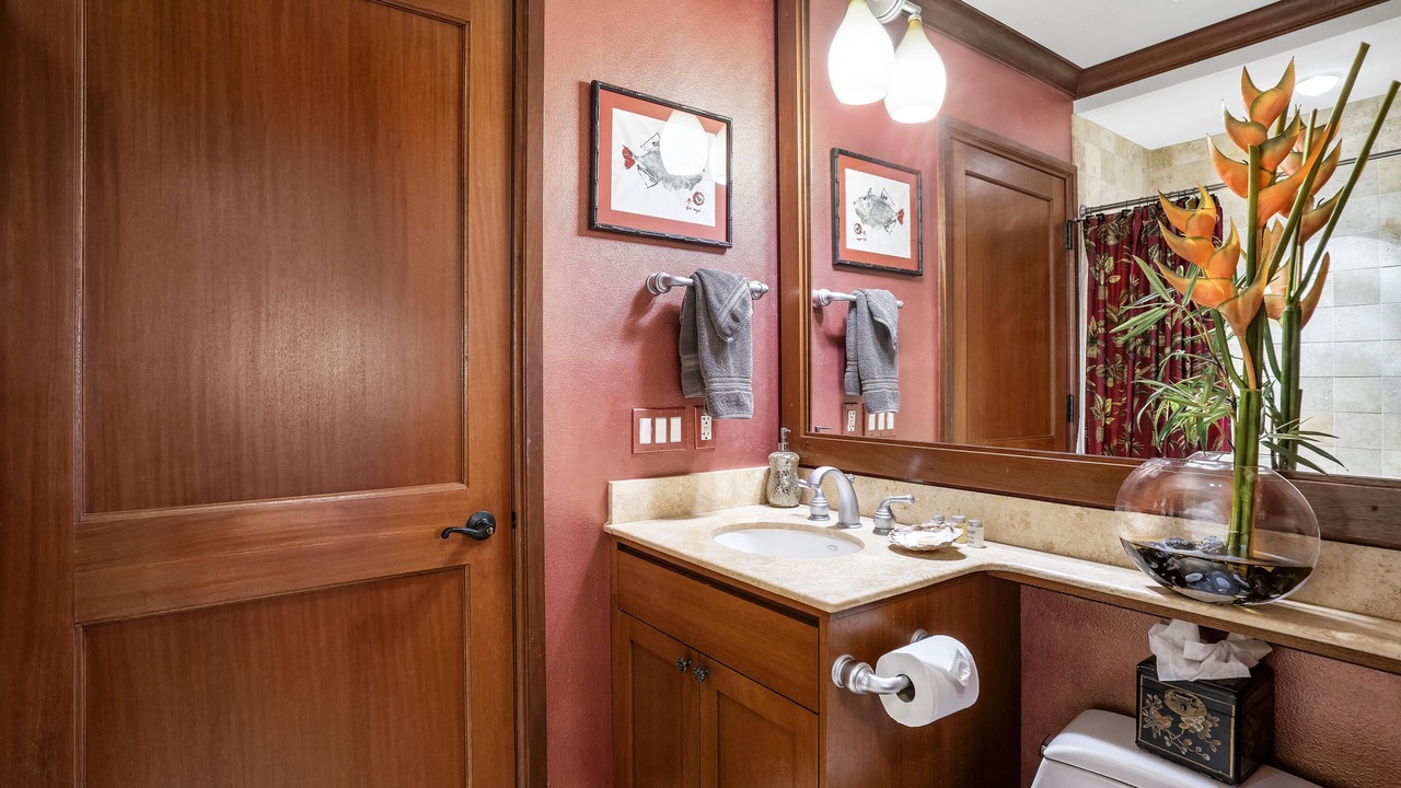 Photo of Bathroom in Waikoloa