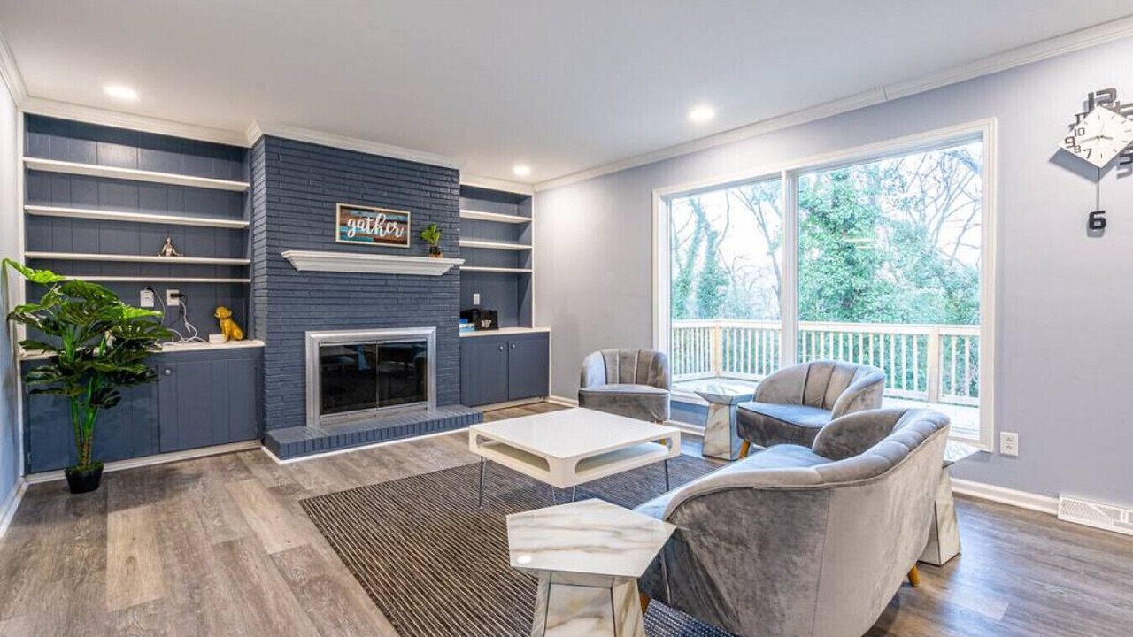 Photo of Livingroom in Huntsville