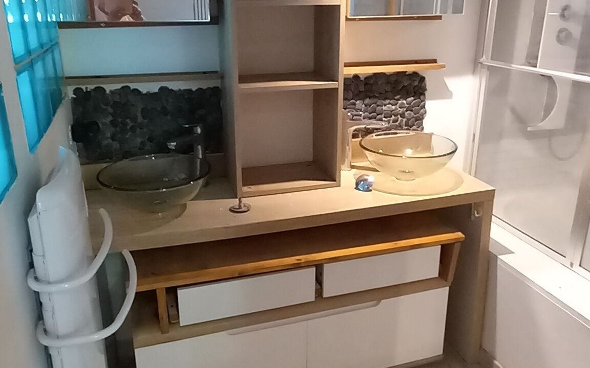 Photo of Bathroom in Garrigues