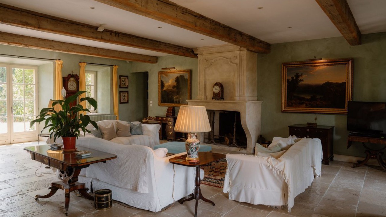 Photo of Livingroom in Montirat