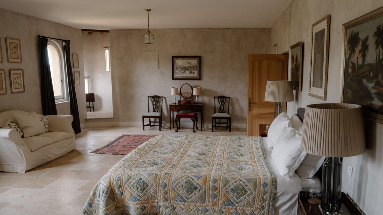 Photo of Bedroom in Montirat