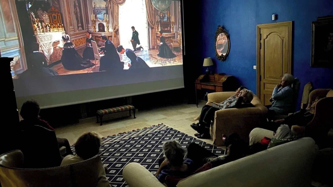 Photo of Others in Montirat