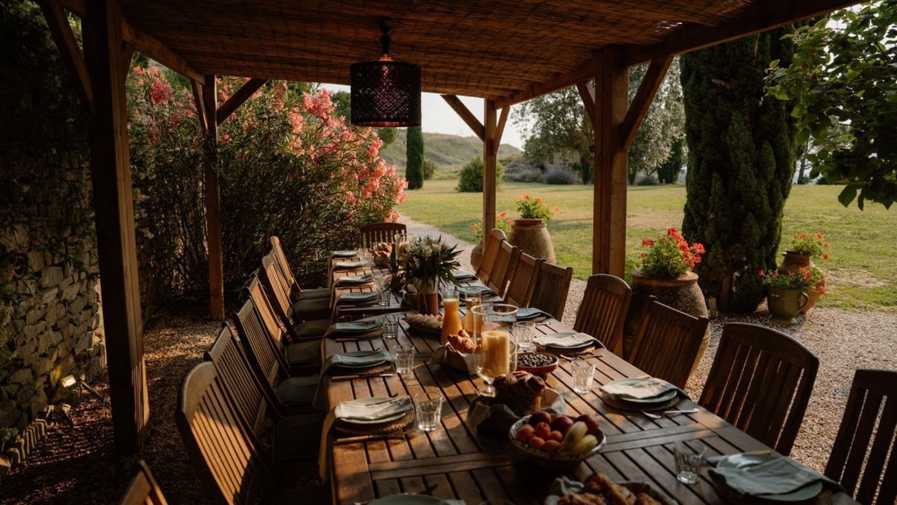 Photo of Outdoor in Montirat