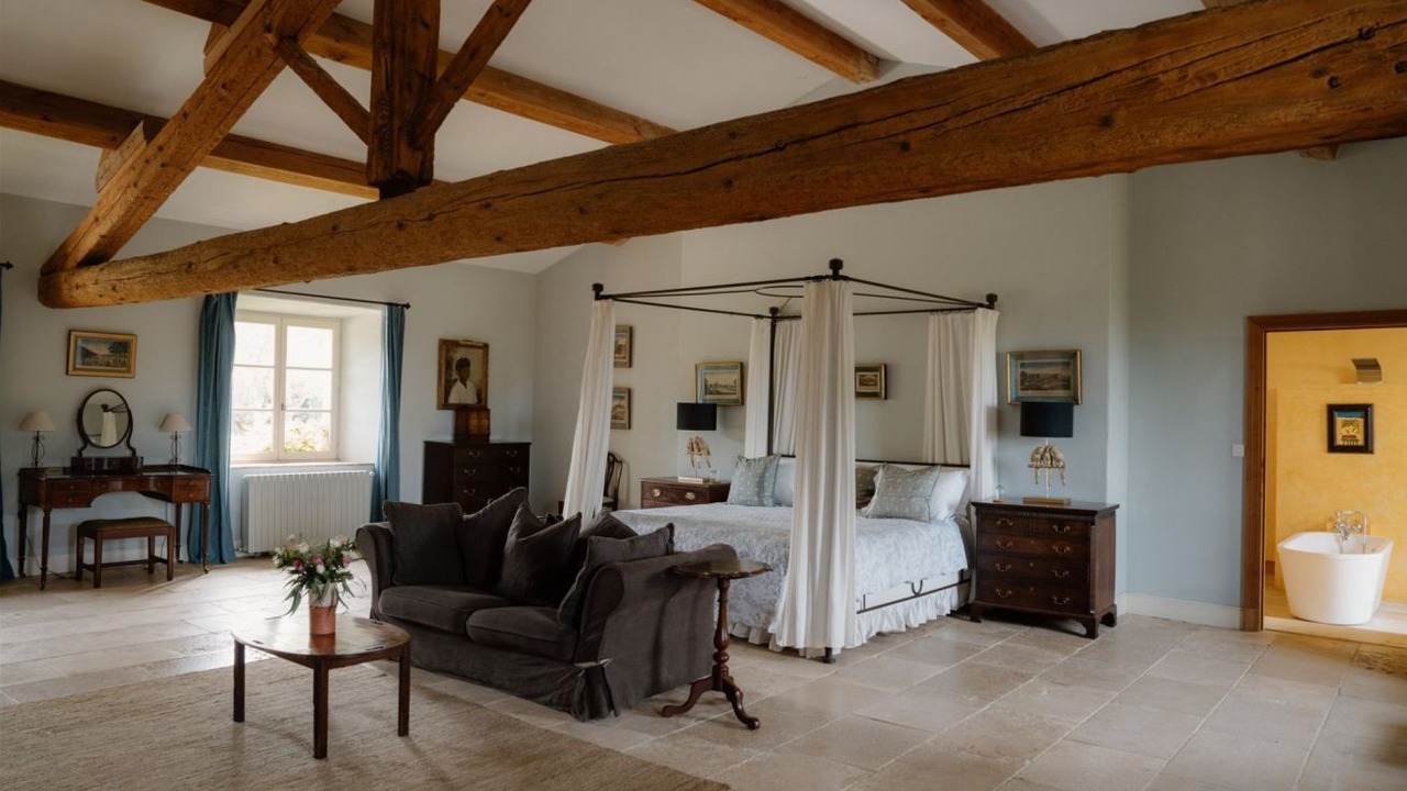 Photo of Bedroom in Montirat