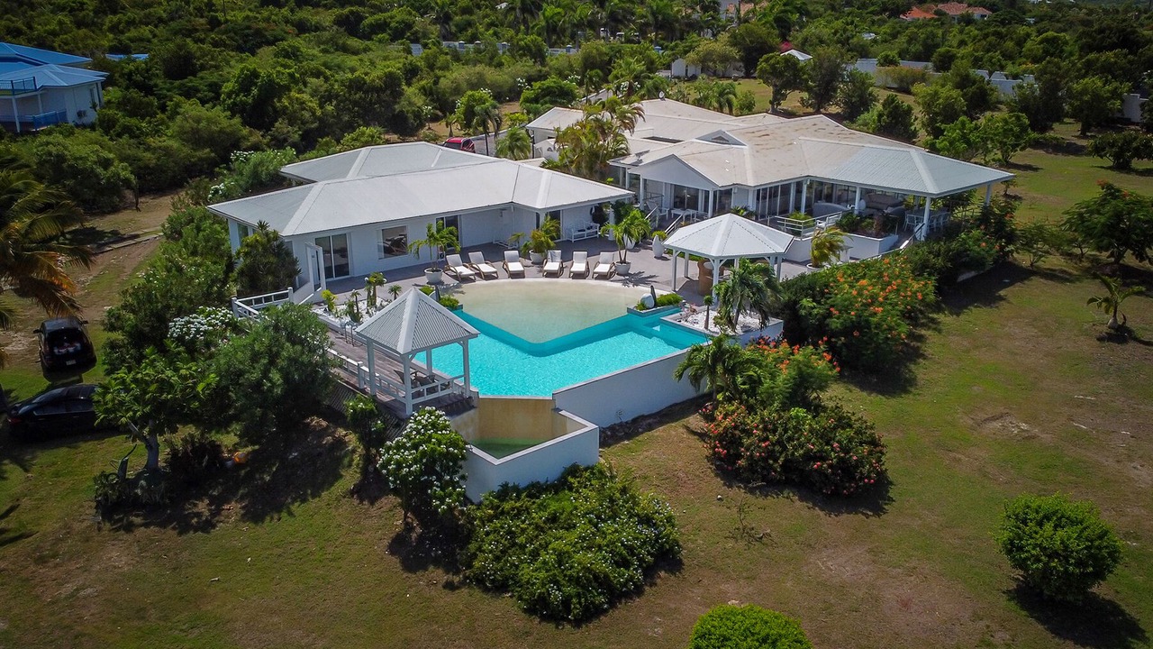 Photo of Outdoor in Orient Bay