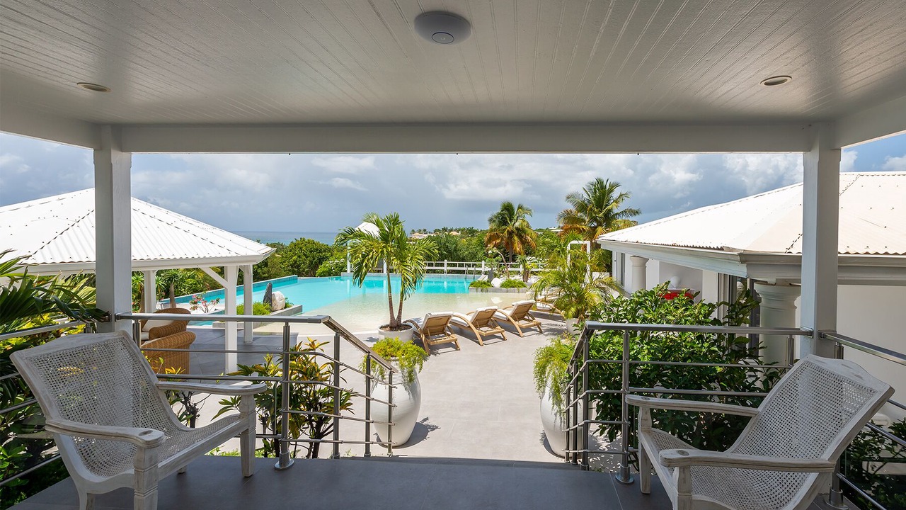 Photo of Outdoor in Orient Bay