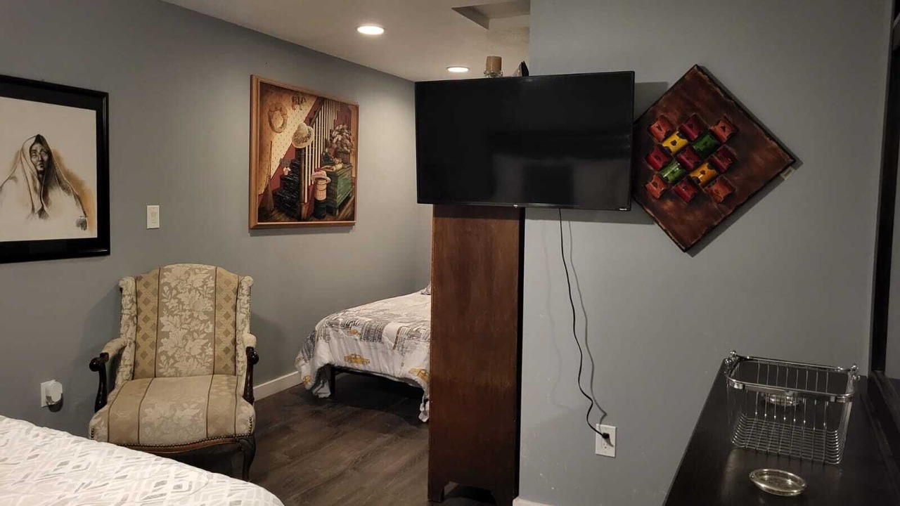 Photo of Bedroom in East Central