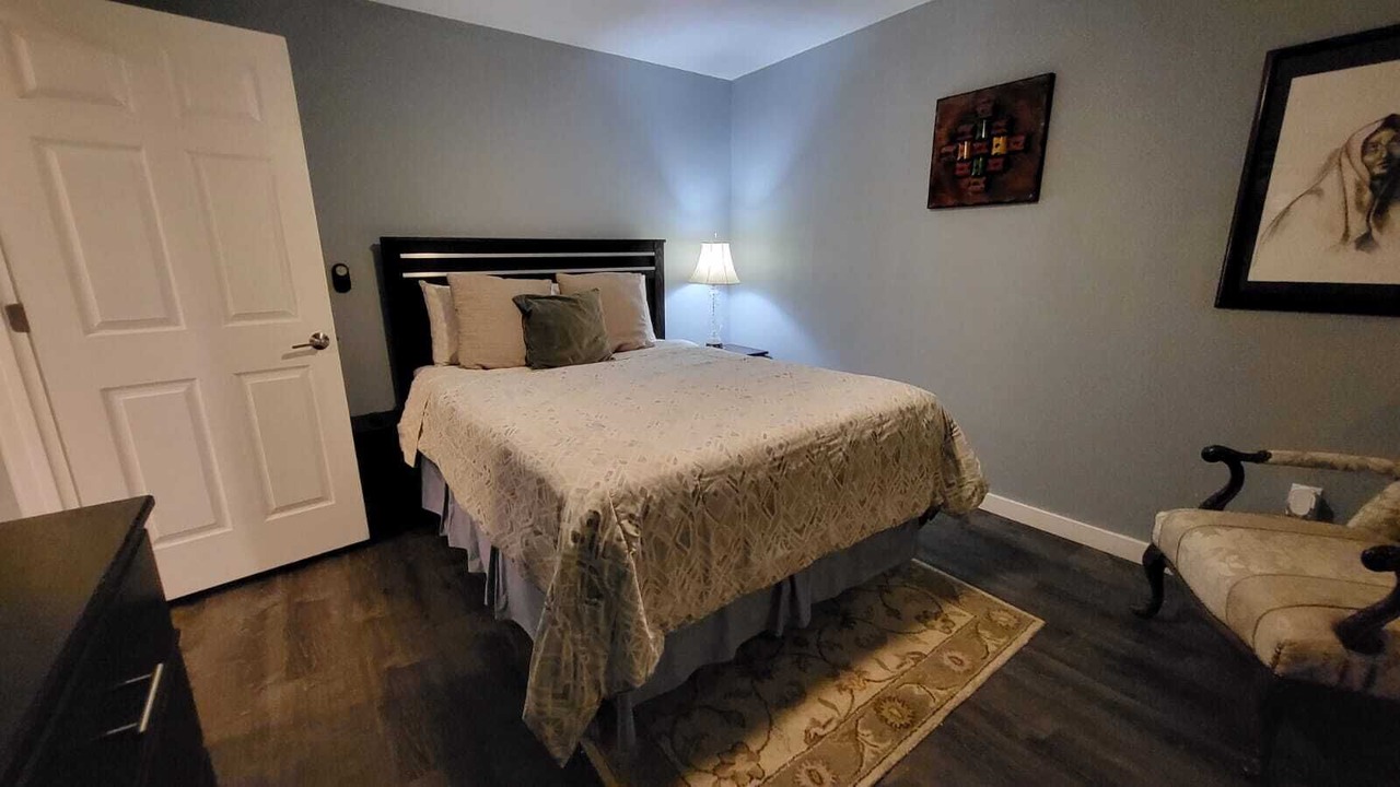 Photo of Bedroom in East Central