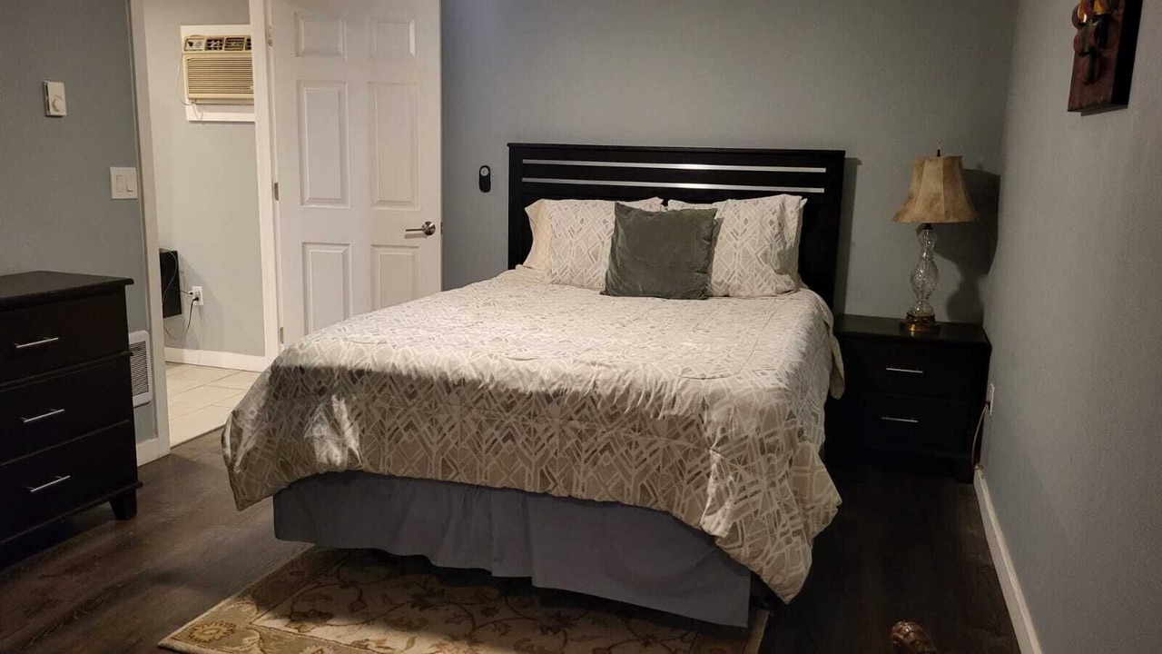 Photo of Bedroom in East Central