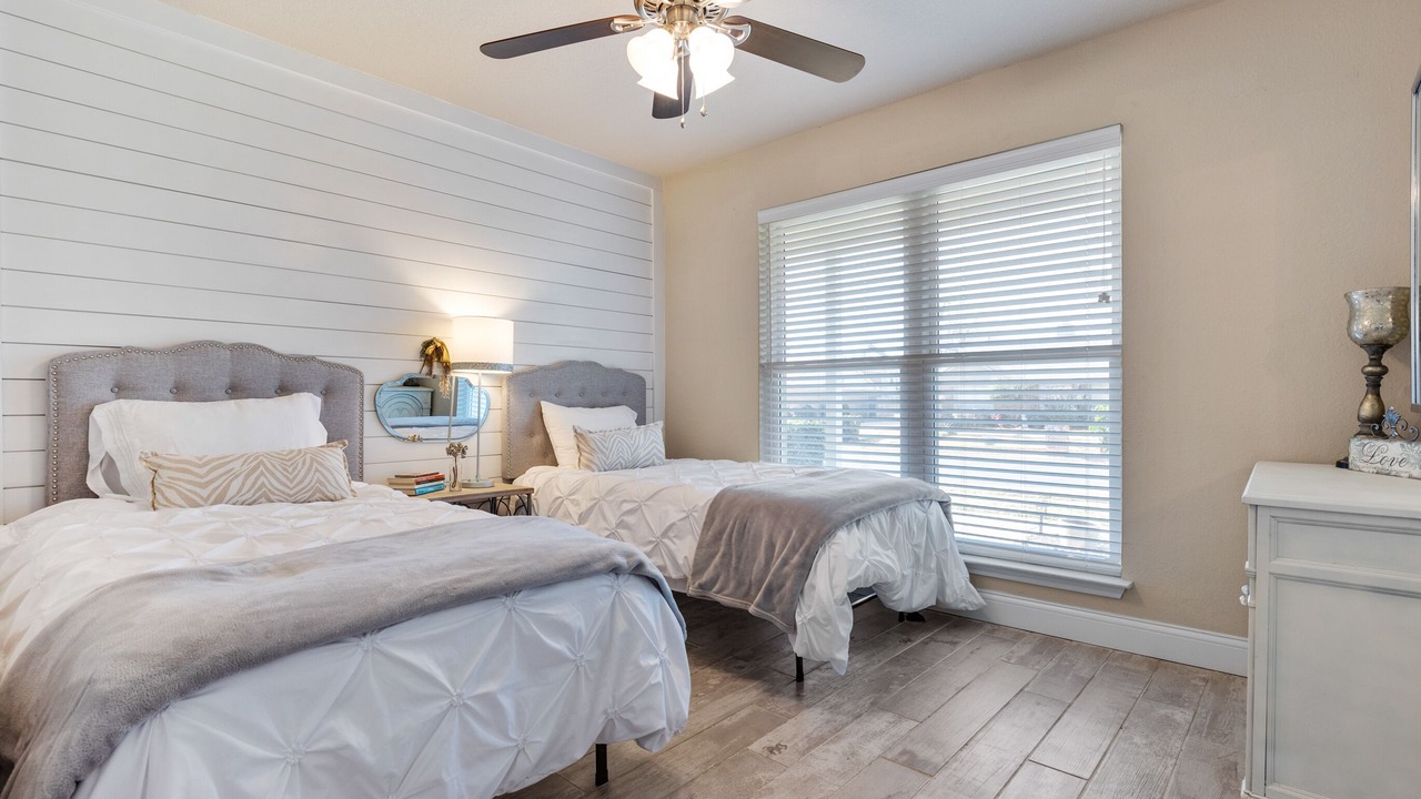 Photo of Bedroom in Euless