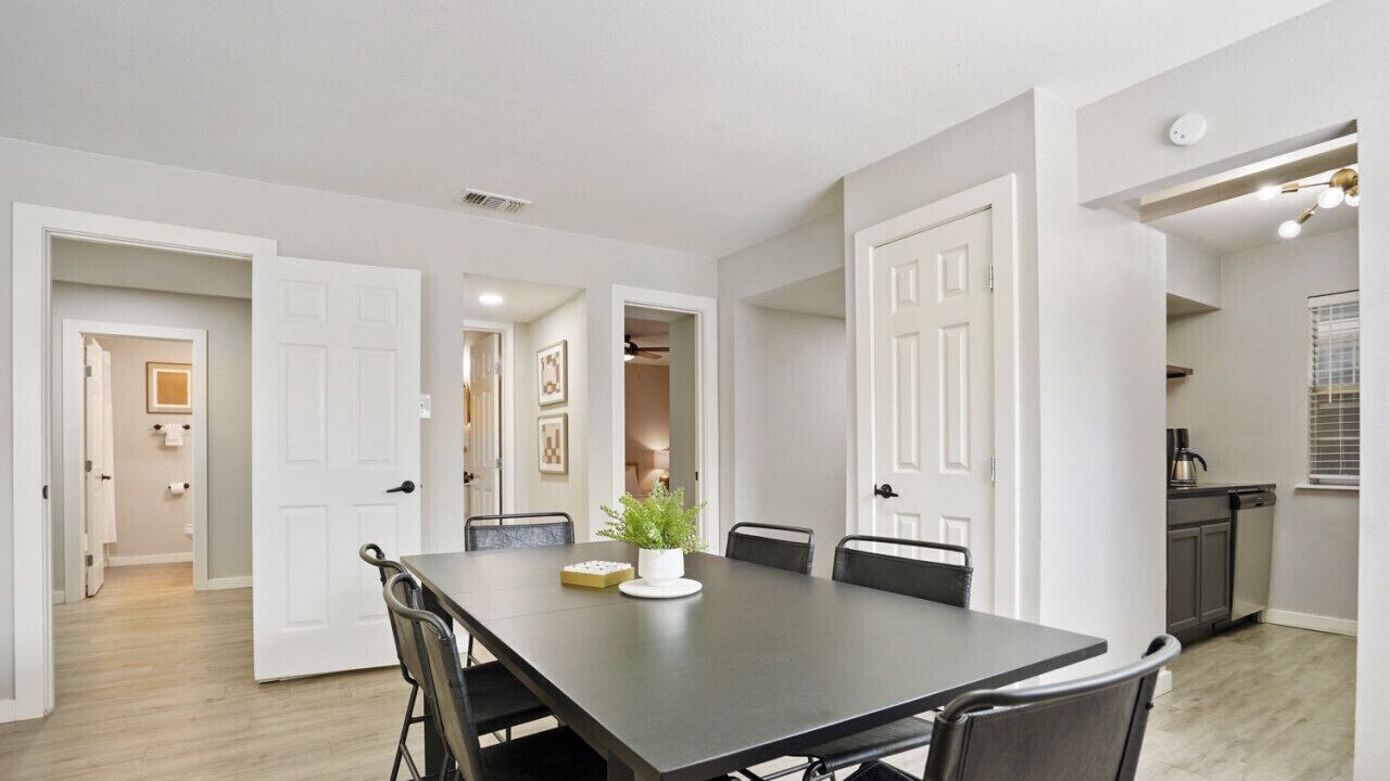 Photo of Bedroom in Brentwood