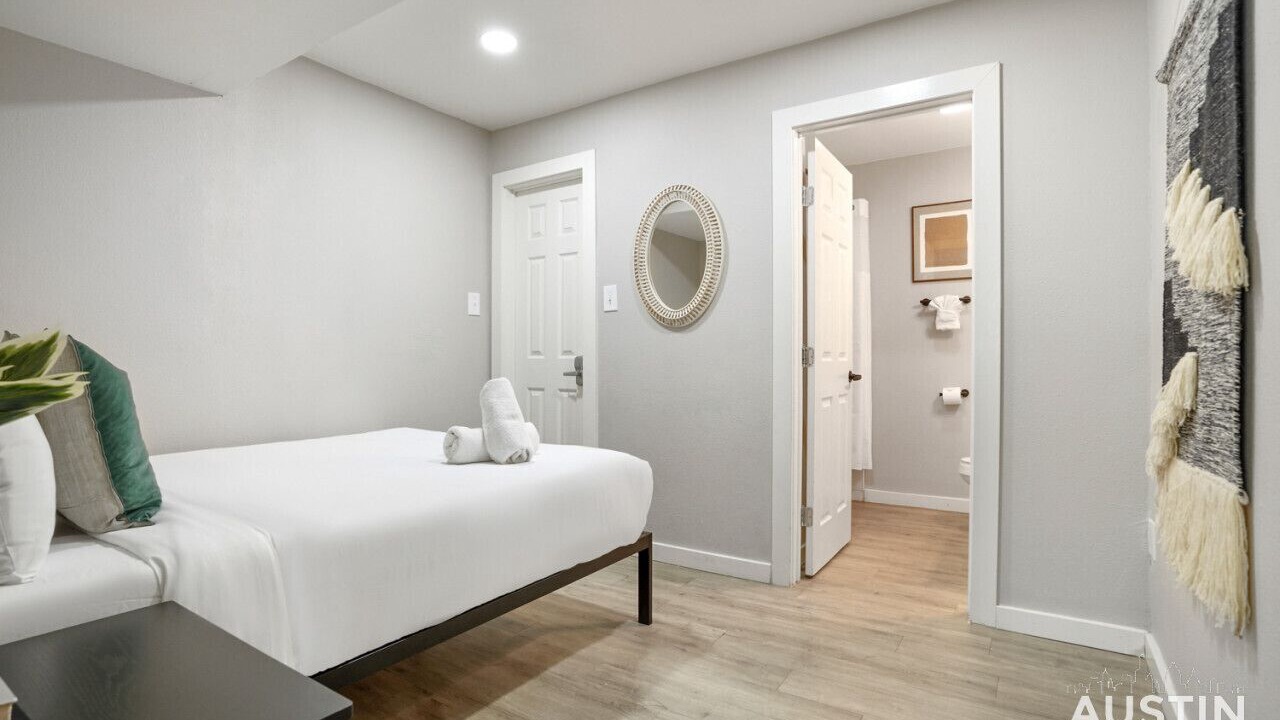 Photo of Bathroom in Brentwood