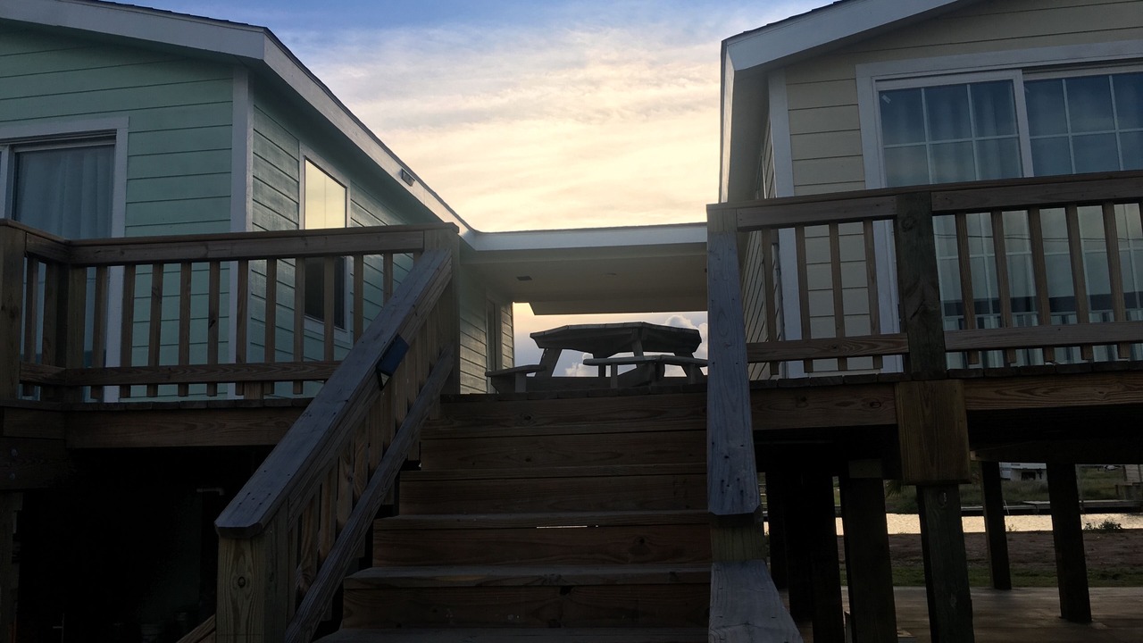 Photo of Patio Balcony in Cedar Lane