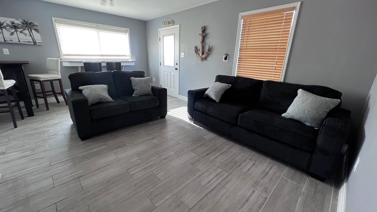 Photo of Livingroom in Cedar Lane