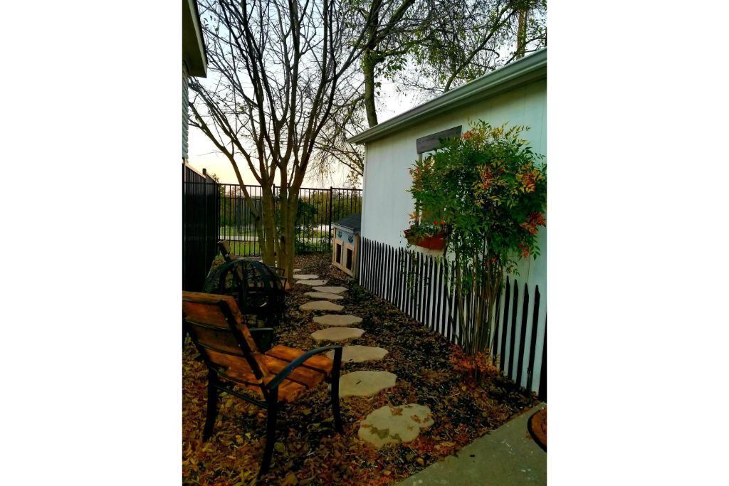 Photo of Outdoor in Fairview