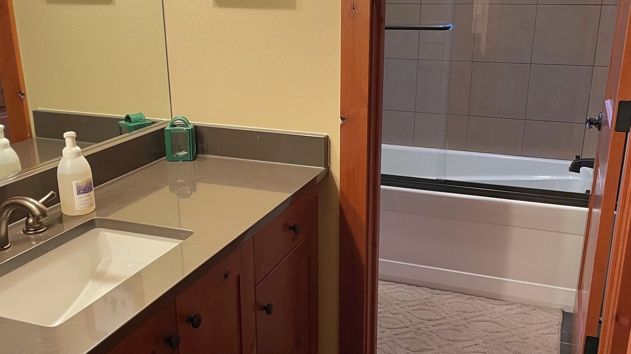 Photo of Bathroom in Cle Elum