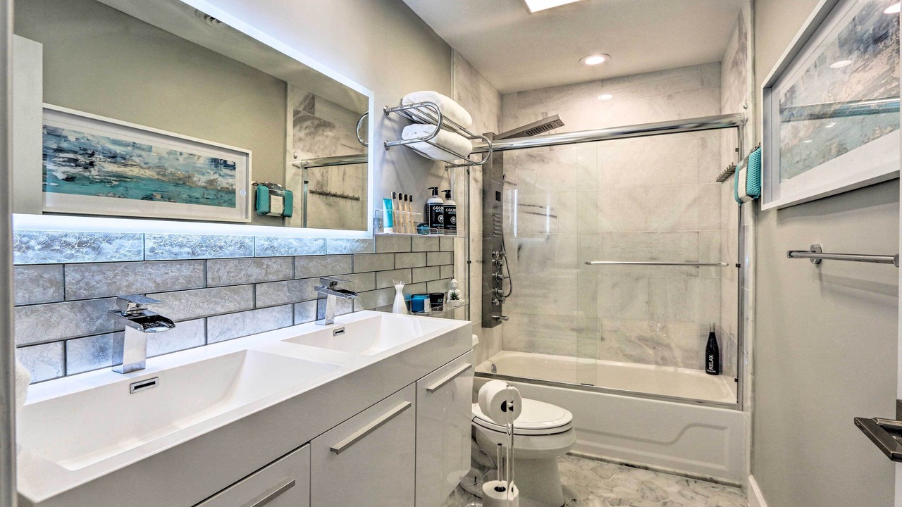 Photo of Bathroom in Palmetto Dunes