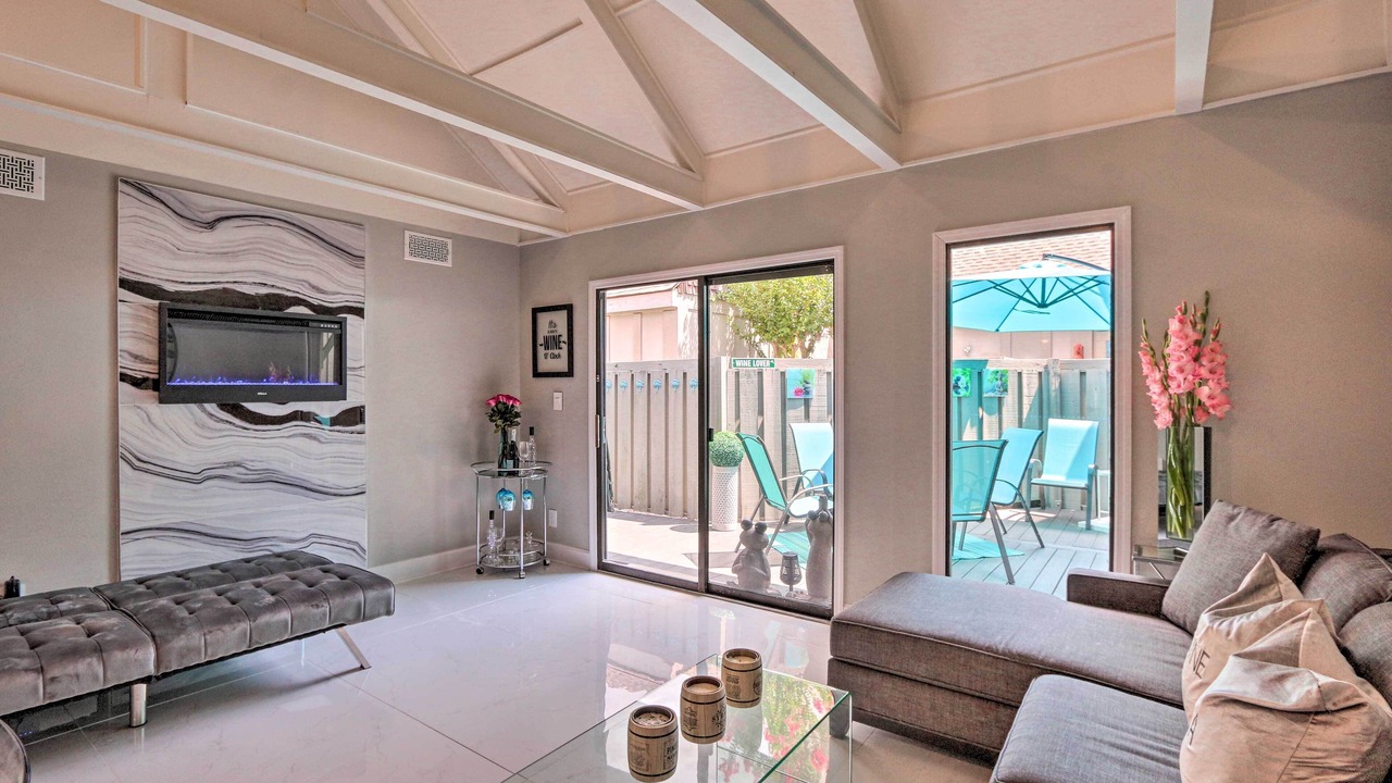 Photo of Livingroom in Palmetto Dunes