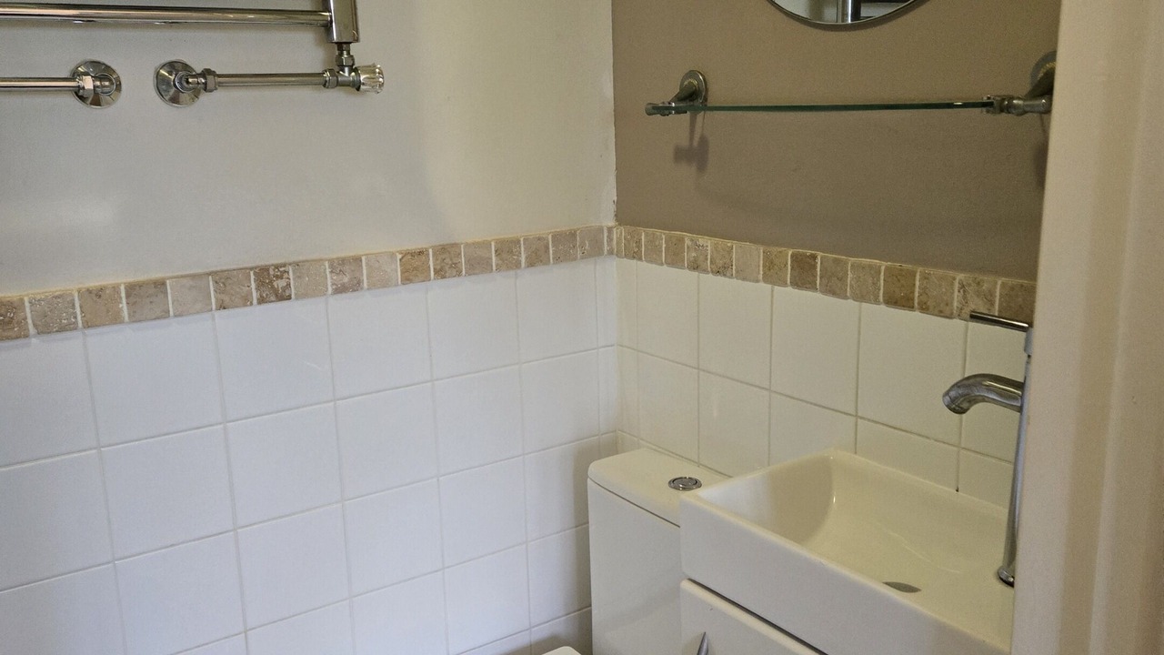 Photo of Bathroom in Little Plumstead