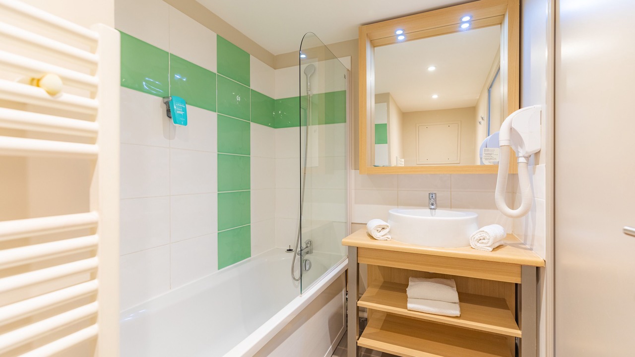 Photo of Bathroom in Millenaire