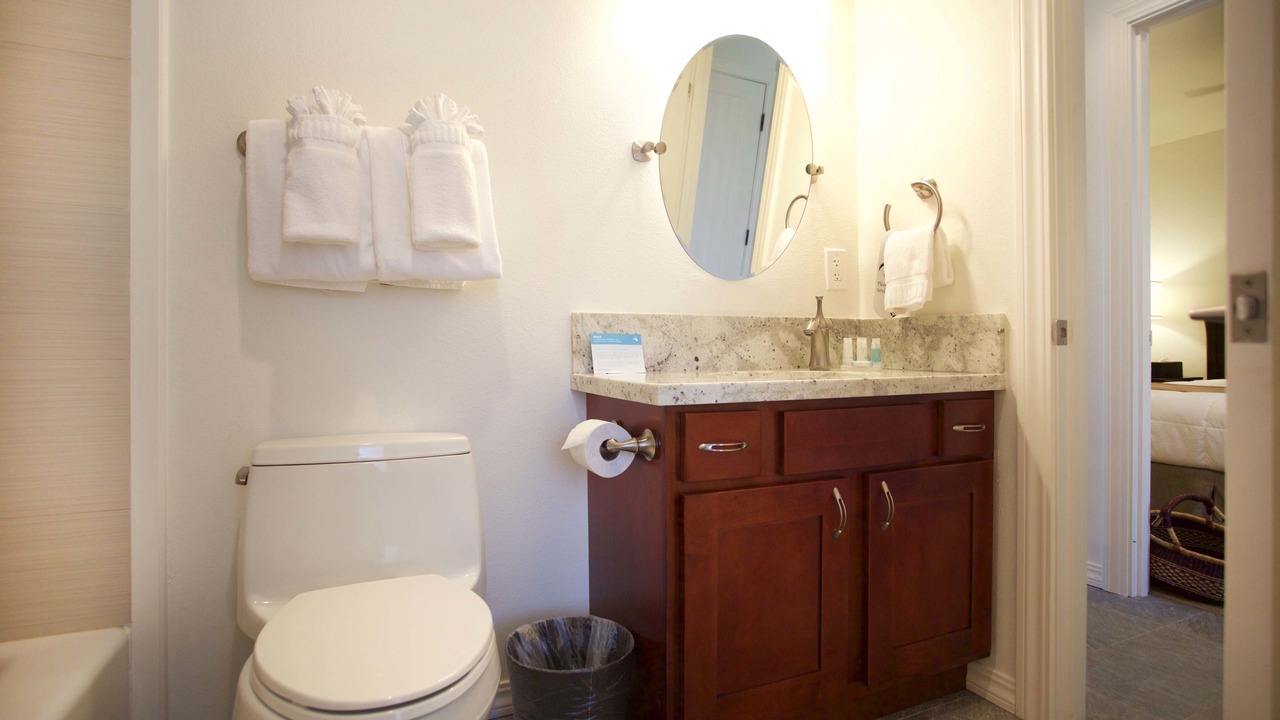 Photo of Bathroom in Wailua